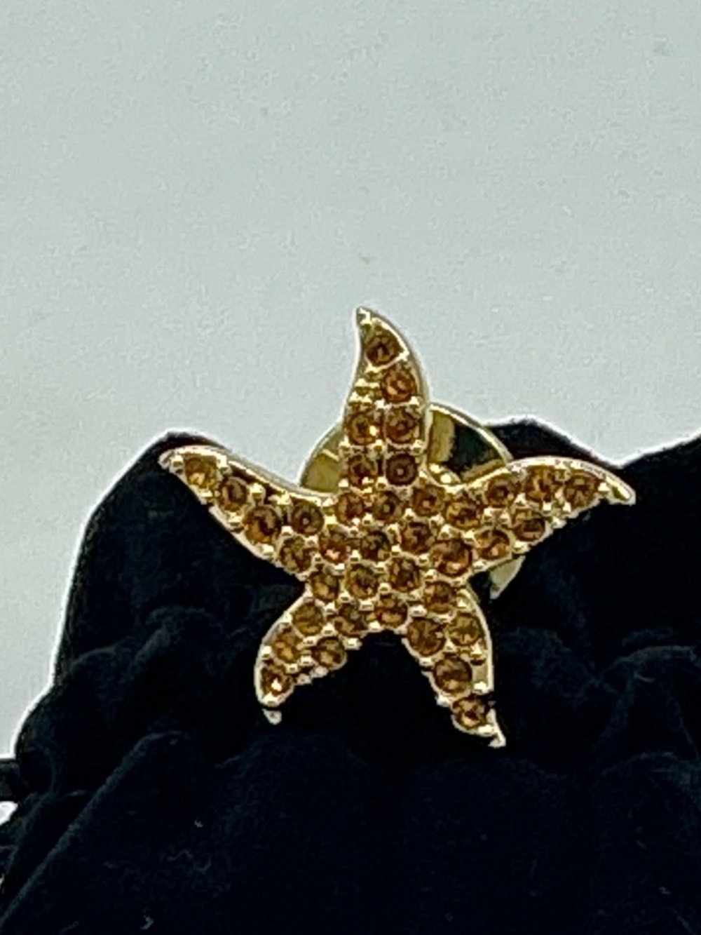 Swarovski Crystal Yellow Starfish Pin